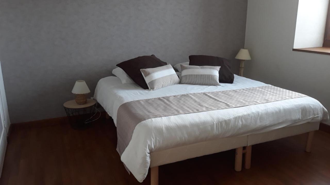 Gite De La Saugiat Le Fied Ngoại thất bức ảnh